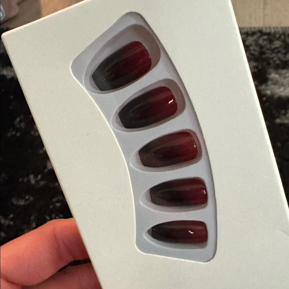 N/A burgundy black